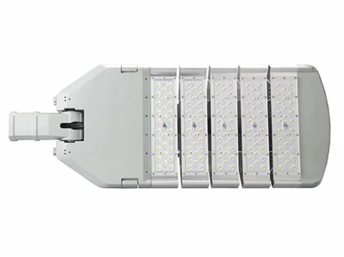 物流施設向け LED 街路灯選択の完全ガイド